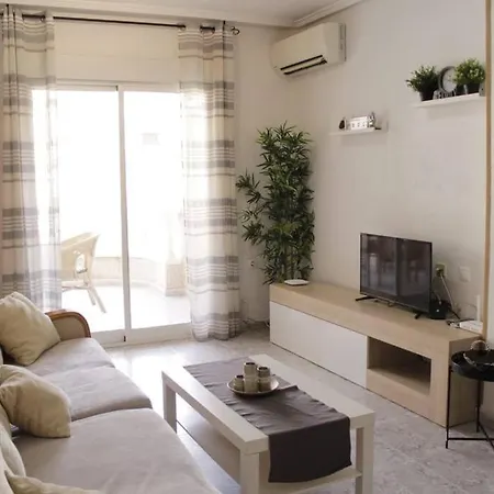 Habaneras 3 Apartment *